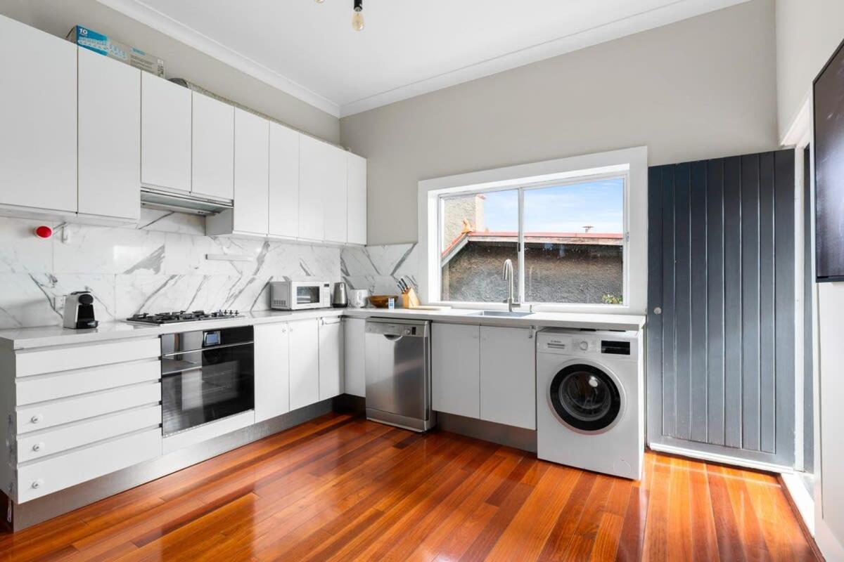 Huge Harbour View Apartment In Historic Home Sydney Exterior foto